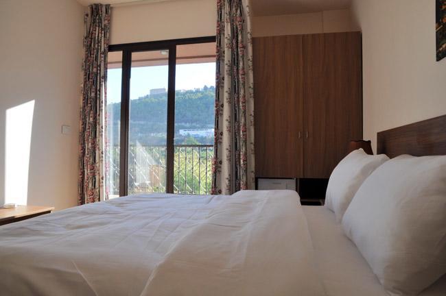 ג'ונייה Lagace Hotel מראה חיצוני תמונה